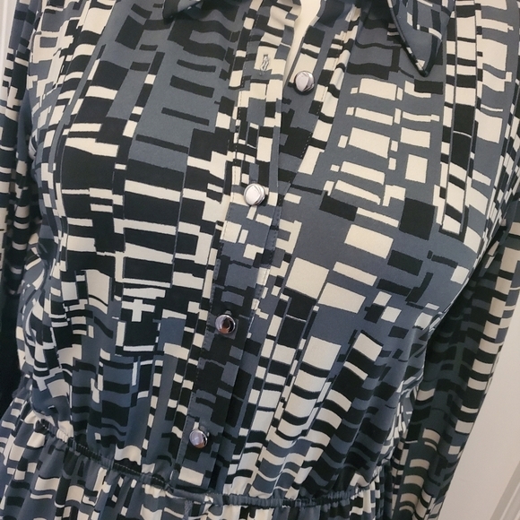 Emma & Michele Grey Tones Geometric Print Shirt Dress Size Large, Business - Picture 5 of 12
